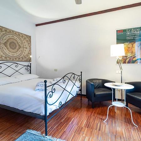 Lovely Flat De Castilla 7 ميلان المظهر الخارجي الصورة